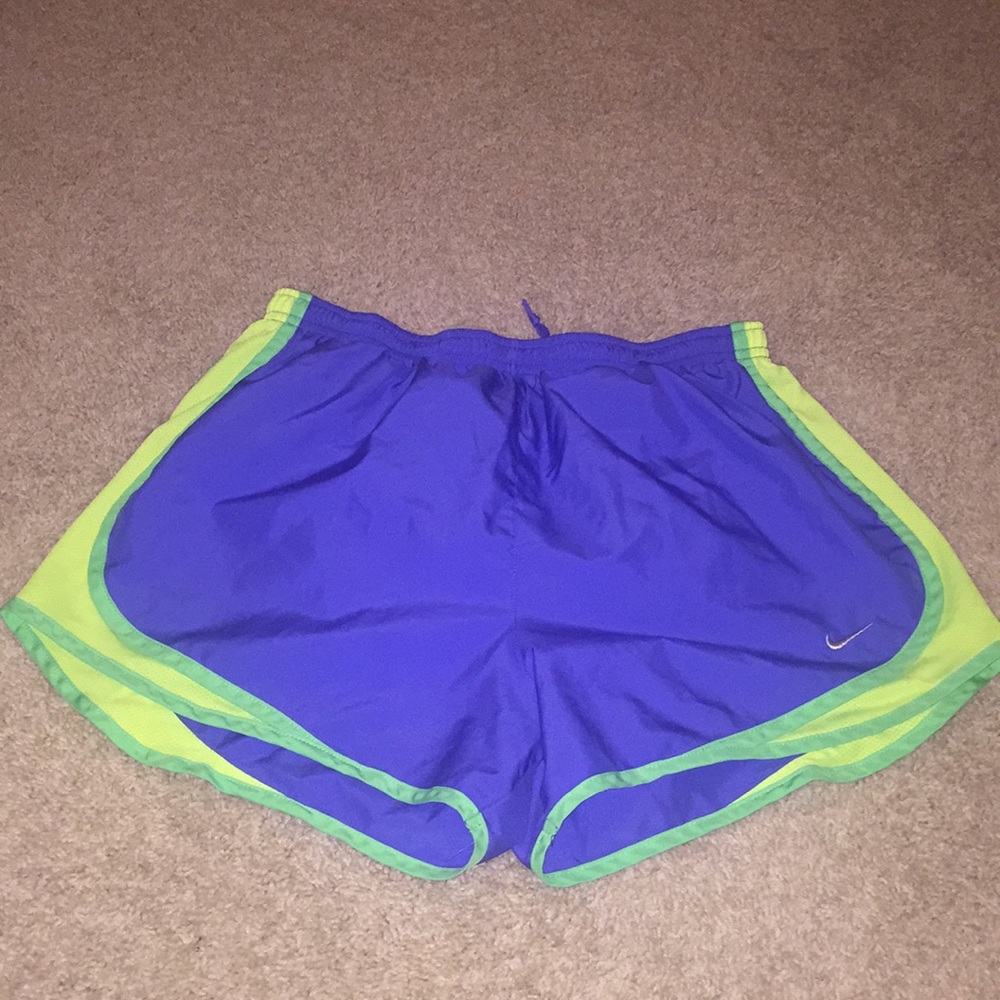 nike shorts
